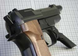 M93RObv